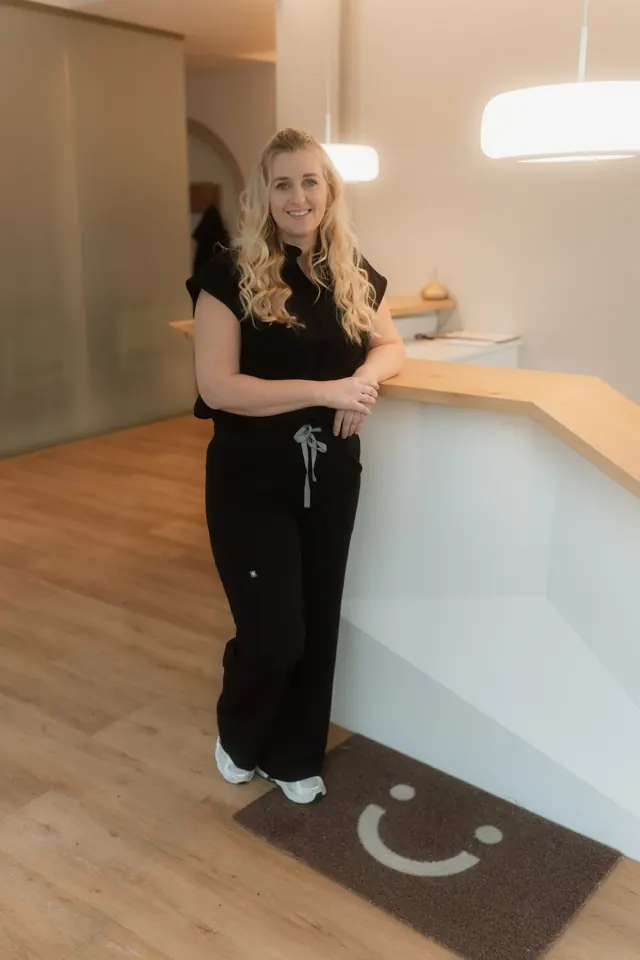 Leane im Prophylaxe-Center unserer Praxis im Erdgeschoss